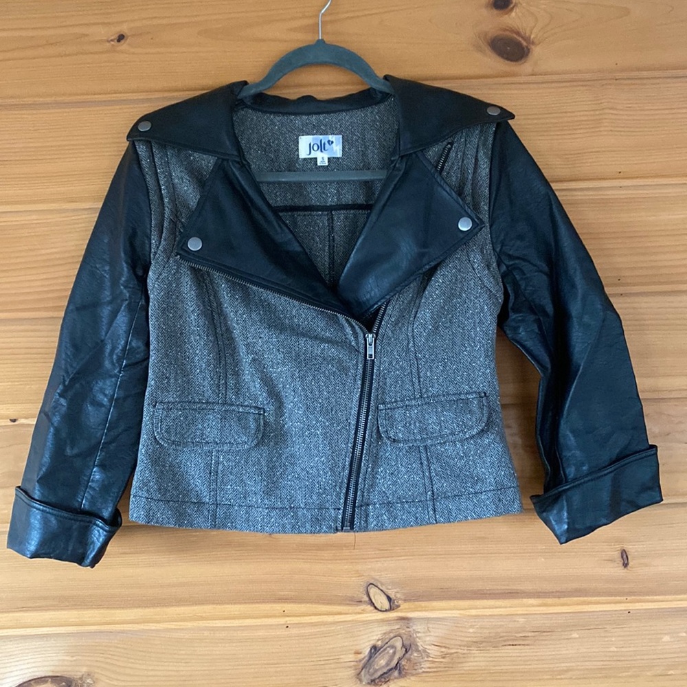 Woman’s Jacket